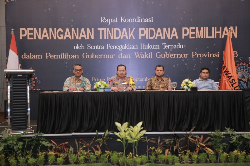 Foto Para Presedium Rakor Gakkumdu Bersama Kapolda NTB, Irjen Pol. Raden Umar Faroq, S.H., M.Hum di Mataram pada Jum'ad (7/9/2024) (Sumber: Humas Polda NTB)
